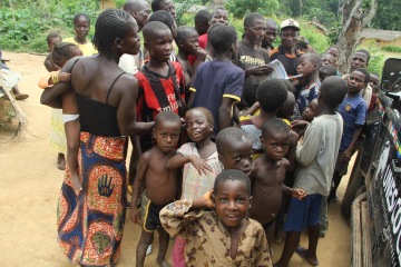 Největší kostel světa a 38 hodin v bahně