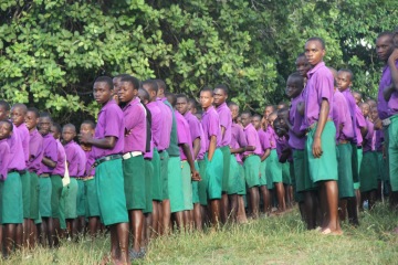 Děti se samopaly a nátlak na hranicích (D.R.KONGO)