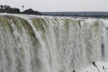 Zimbabwské krásy a paradoxy